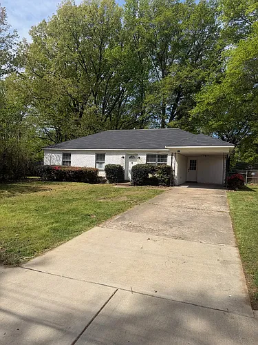505 S Main Ext Photo 1