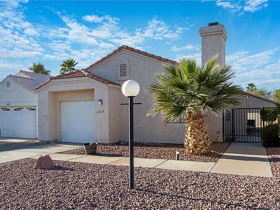 2nd image of 2389 Acoma Drive