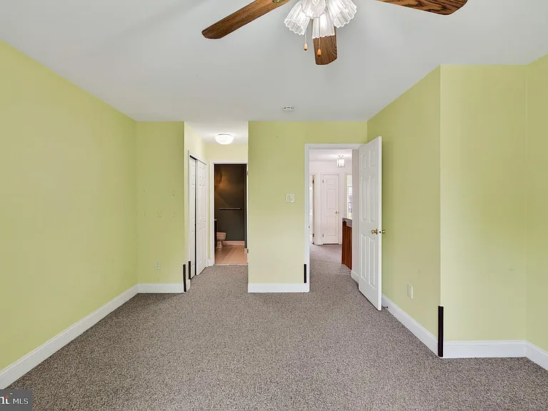3 Oak Leaf Ln — Photo 32