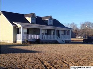 150 Christopher Dr, Rainsville, AL 35986