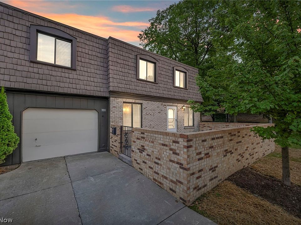 1st image of 701 Tollis Pkwy