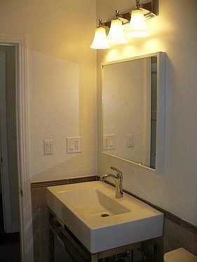 2nd image of 11606 Gorham Ave APT 9