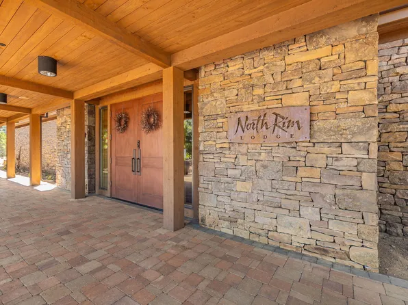 1470 NW Puccoon Ct, Bend, OR 97703