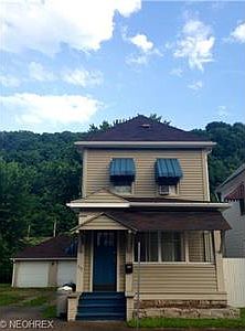 1st image of 347 Commerce St