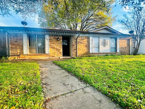 904 Roaming Road Dr, Allen, TX 75002