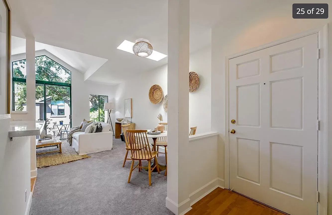 35 Ross Ave — Photo 3