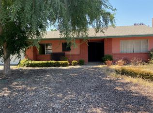 845 W Grand Ave, Porterville, CA 93257