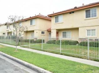 213 N Spruce Ave, Rialto, CA 92376