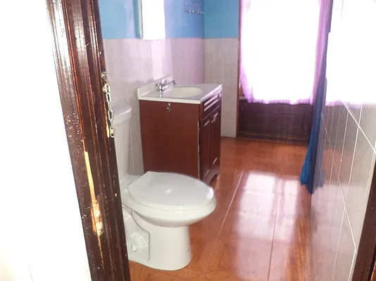 Rented by RES New York | media 16