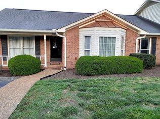2134 River Chase Dr, Murfreesboro, TN 37128