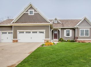 1751 Springwind Dr SW, Byron Center, MI 49315