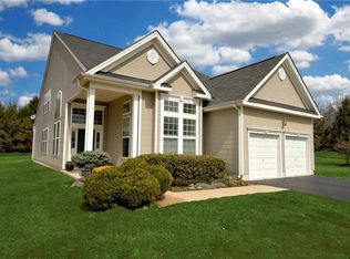 17 Pine Hill Ct #17, Dayton, NJ 08810