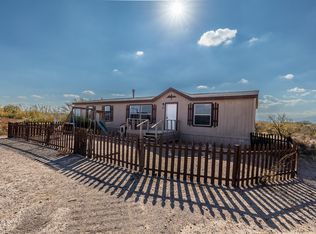 1880 E HOOTIN HOLLER Trail, Huachuca City, AZ 85616