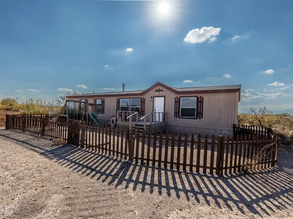 1880 E HOOTIN HOLLER Trail, Huachuca City, AZ 85616