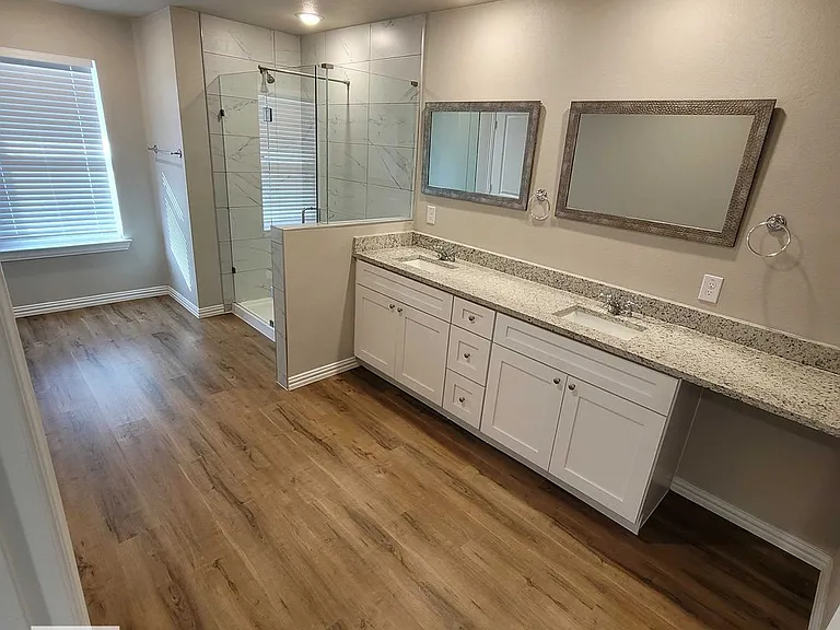 1220 Sunnyvale Ln — Photo 10