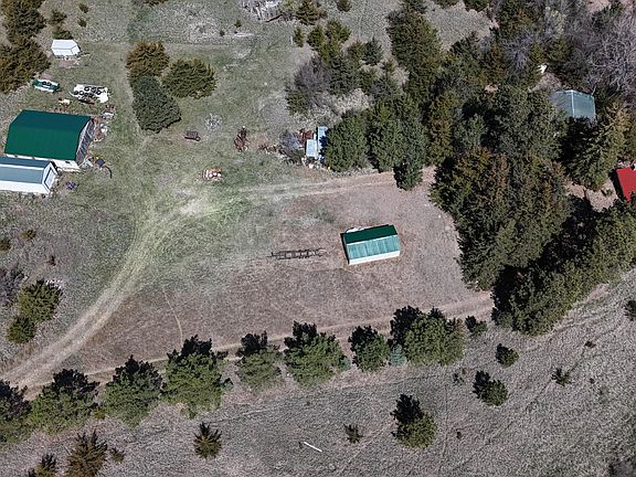 2nd image of 77 & 78 Lake Dr