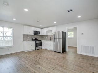 1716 Maryland St #B, Baytown, TX 77520
