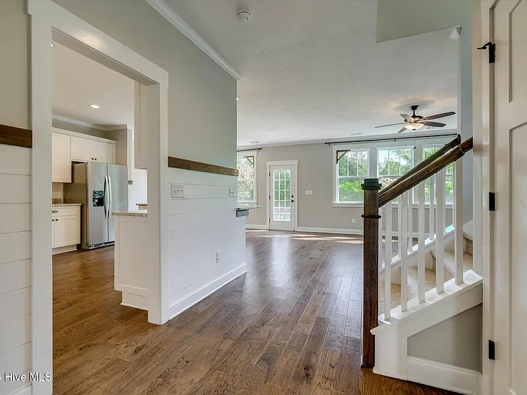 1003 Glenhaven Dr — Photo 4