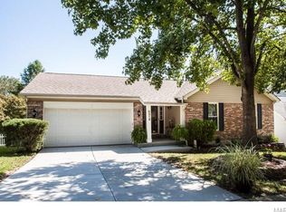 6518 Suson Oaks Dr, Saint Louis, MO 63128
