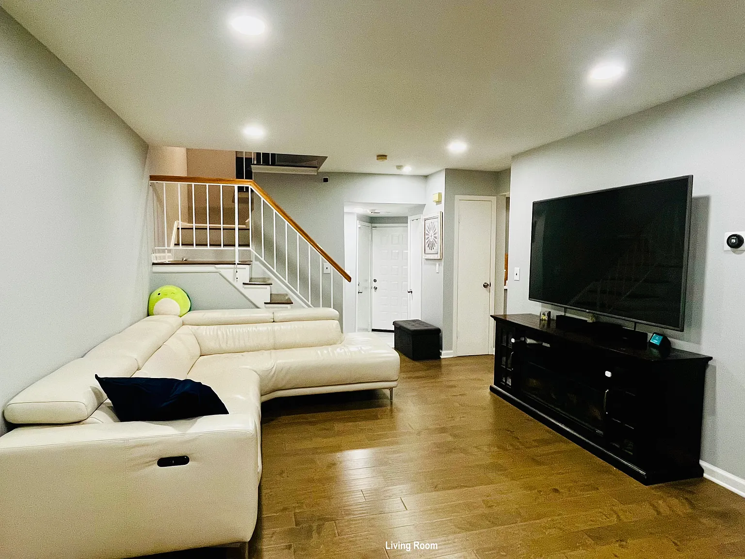 2 bed, 1430 sqft, $2,850 — Photo 2