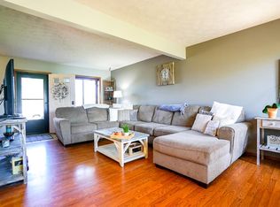 725 Church Rd, Grand Island, NE 68801