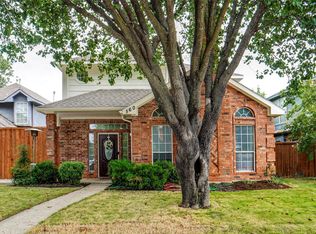 560 Raintree Cir, Coppell, TX 75019
