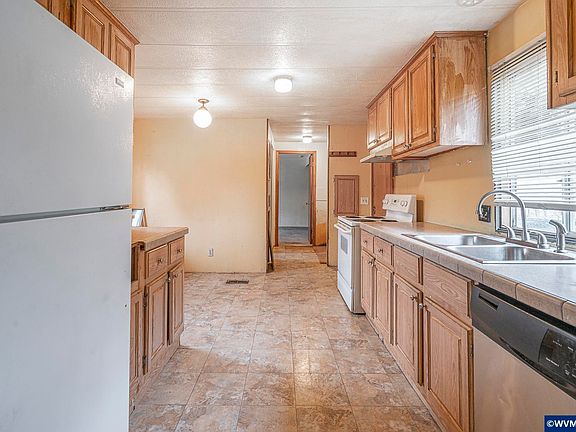 4th image of 9874 Golf Club Rd SE Unit 54