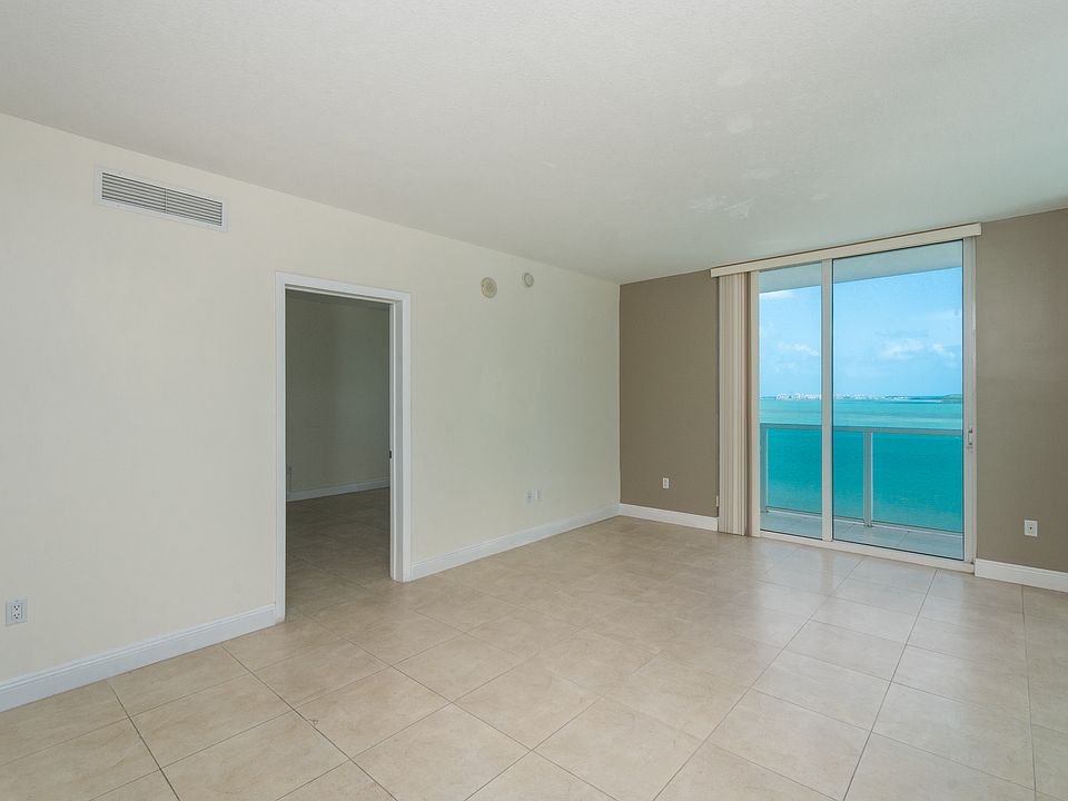 1st image of 186 SE 12th Ter APT 1101