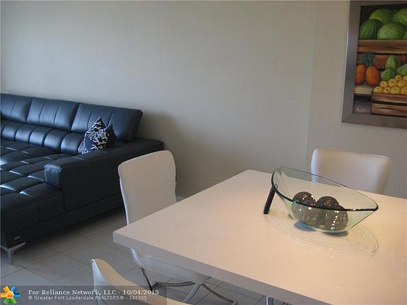 3rd image of 4350 Hillcrest Dr APT 502