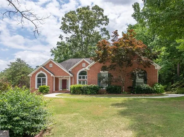 7395 Mason Falls Dr, Winston, GA 30187
