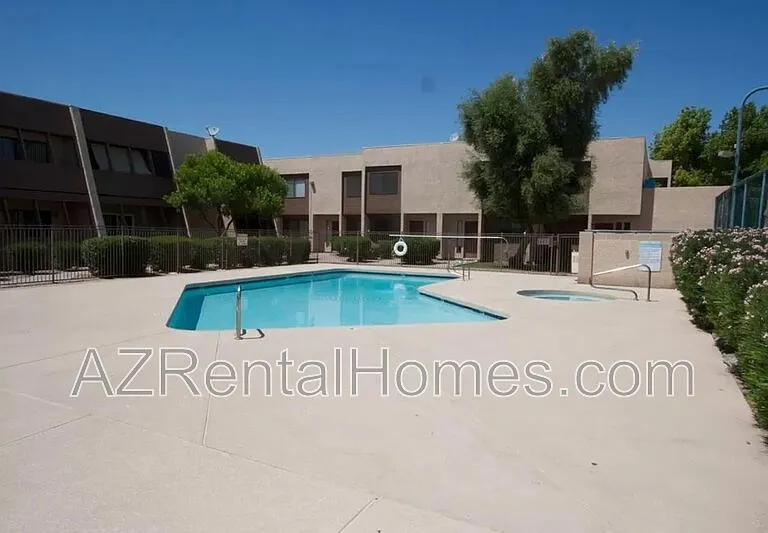1322 S Judd St — Photo 16