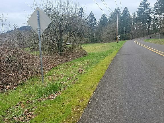 4th image of 3940 Hayden Bridge Rd