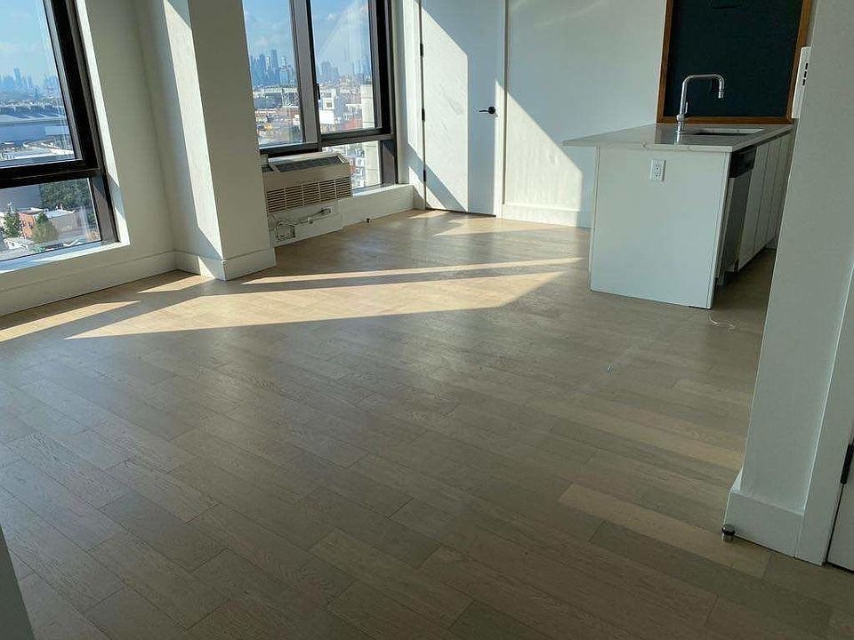 1st image of 571 4th Ave #1004