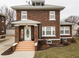 512 1st Ave W, Cascade, IA 52033