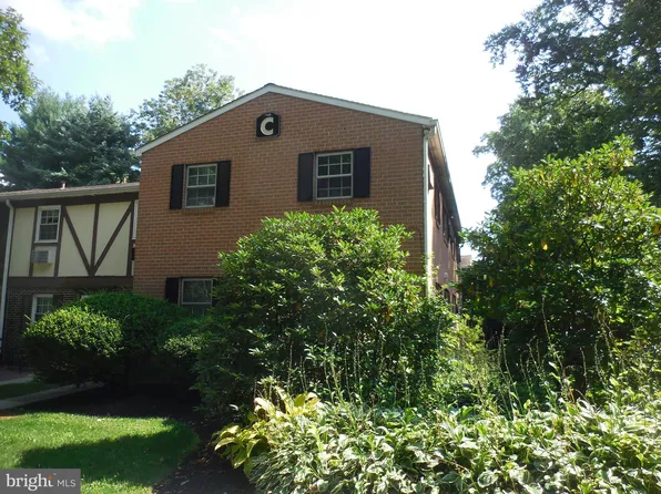 207 Walnut Hill Rd APT C11, West Chester, PA 19382