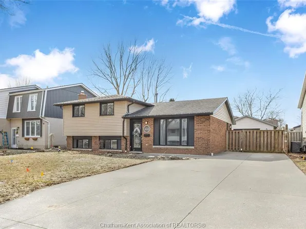 44 Rossini Cres, Chatham Kent, ON N7L 4N3