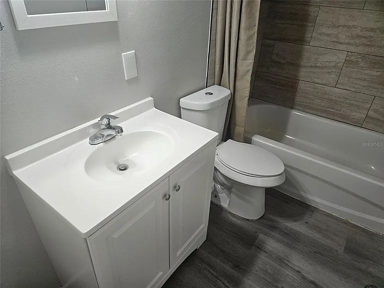 612 Dogwood Ct — Photo 8
