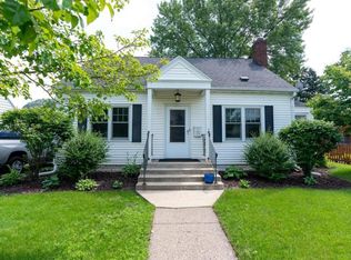 325 24th St S, La Crosse, WI 54601