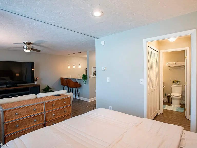 12550 Lake Ave #101 — Photo 15