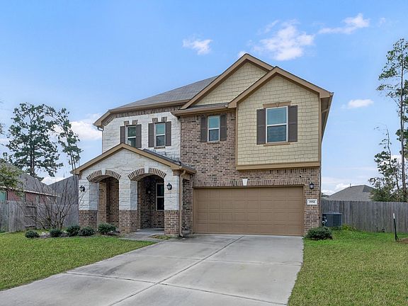 2nd image of 1951 Parnevik Pl