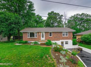 1804 Notre Dame St, Jefferson City, MO 65101