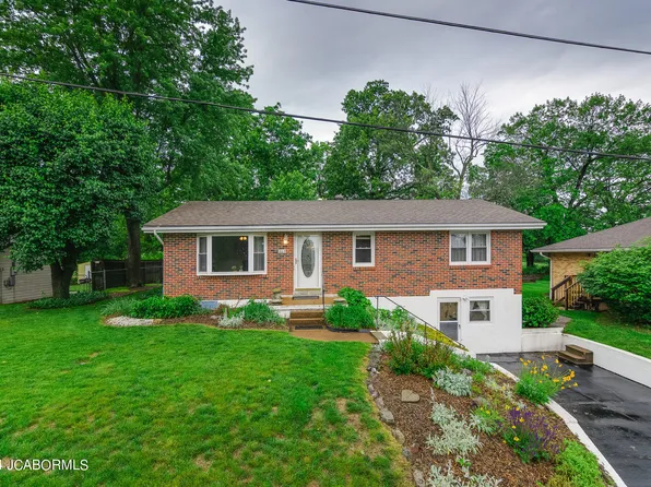 1804 Notre Dame St, Jefferson City, MO 65101