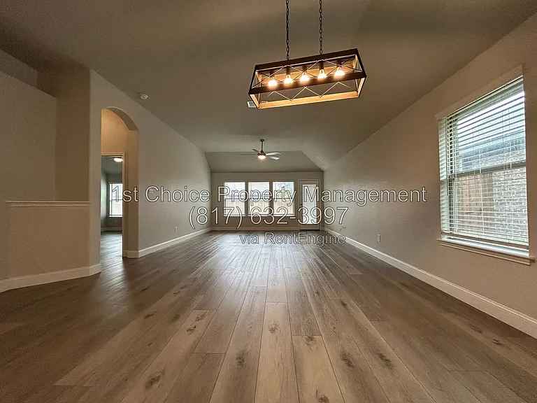6340 Battle Mountain Trl — Photo 26