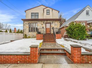 150-38 24th Avenue, Whitestone, NY 11357