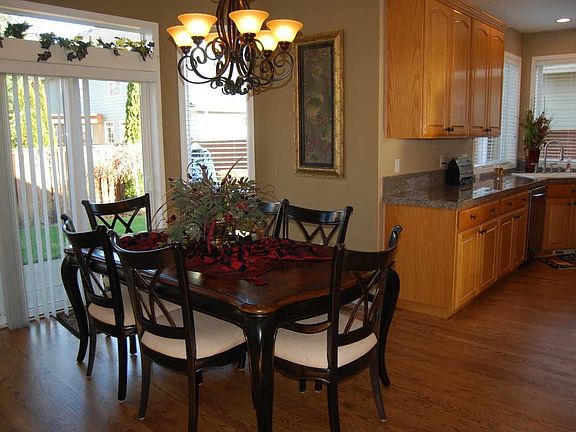 Breakfast Room