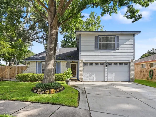 4926 Edinston Pl, Spring, TX 77388