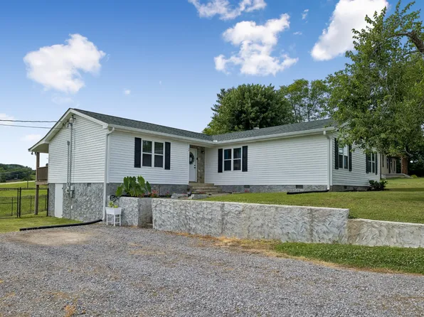 54 Hickman Hwy, Gordonsville, TN 38563