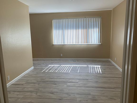 2nd image of 5704 Chesbro Ave