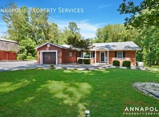 816 Maple Rd, Gambrills, MD 21054