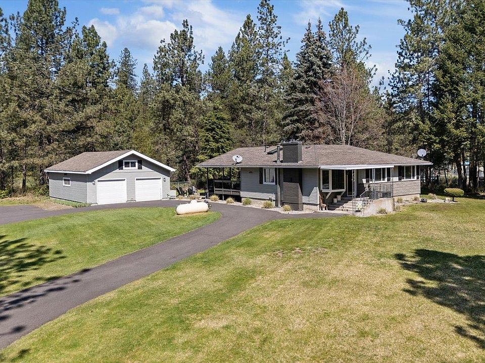 1st image of 28005 N River Estates Dr